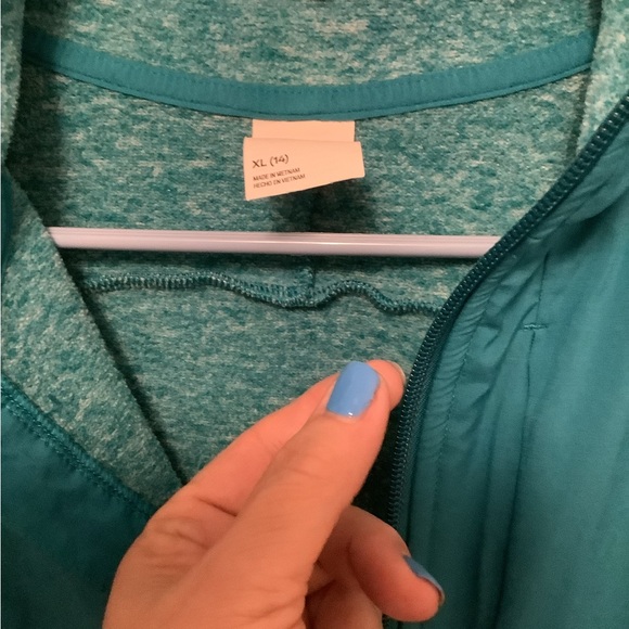 All In Motion Pullover - Picture 3 of 3